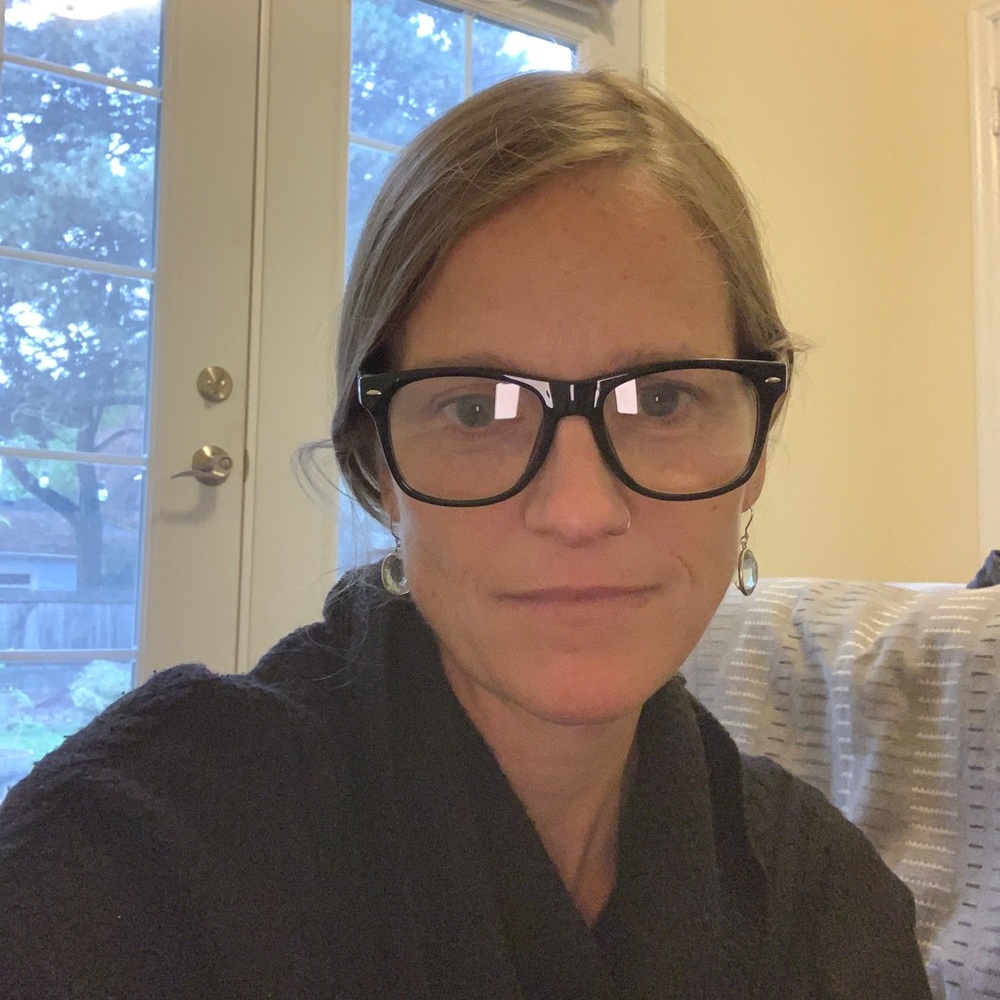 Meet your Posher, Amanda